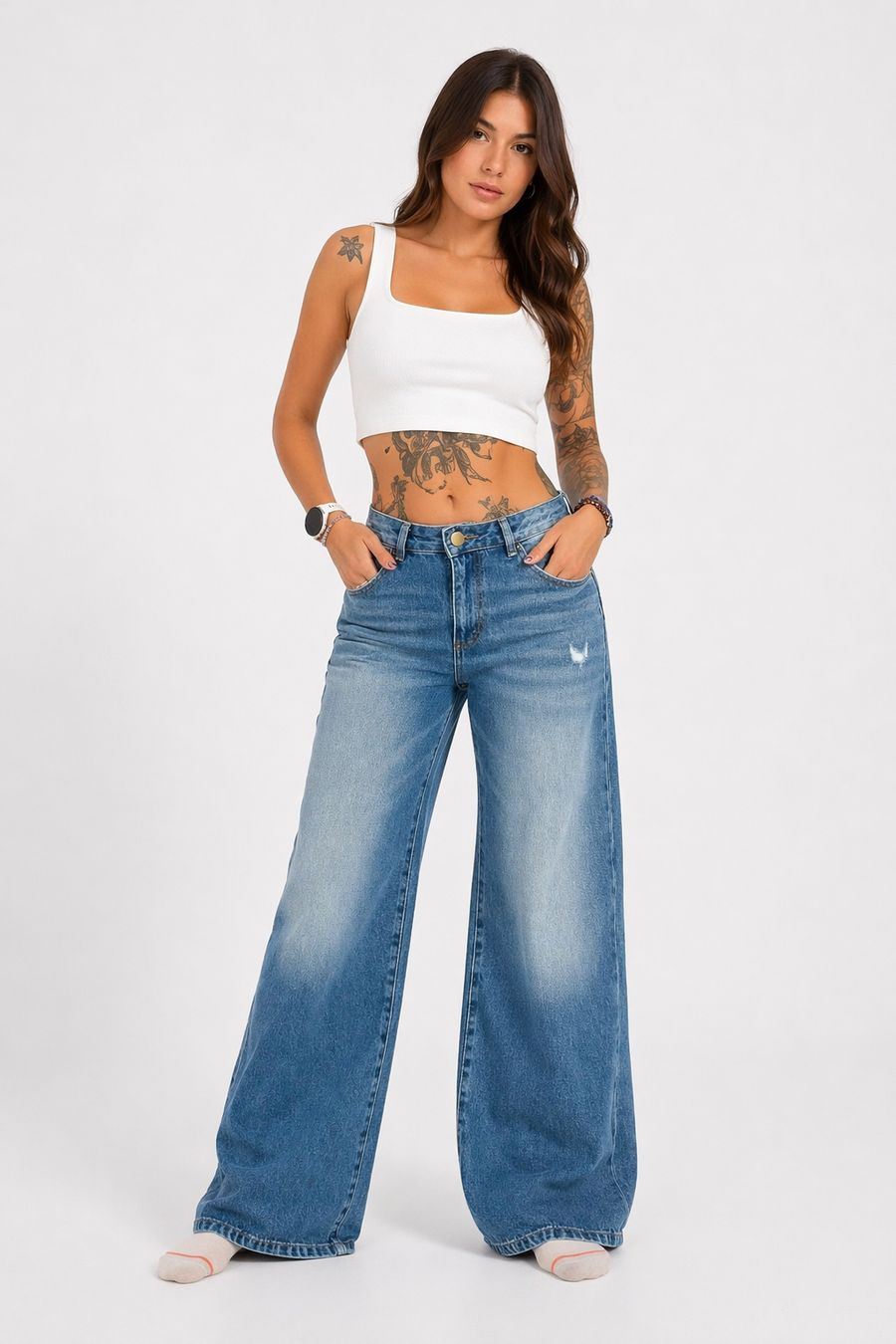 ALTIVA JEANS — lavado vintage, frontal
